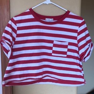 Cotton on size medium crop tee